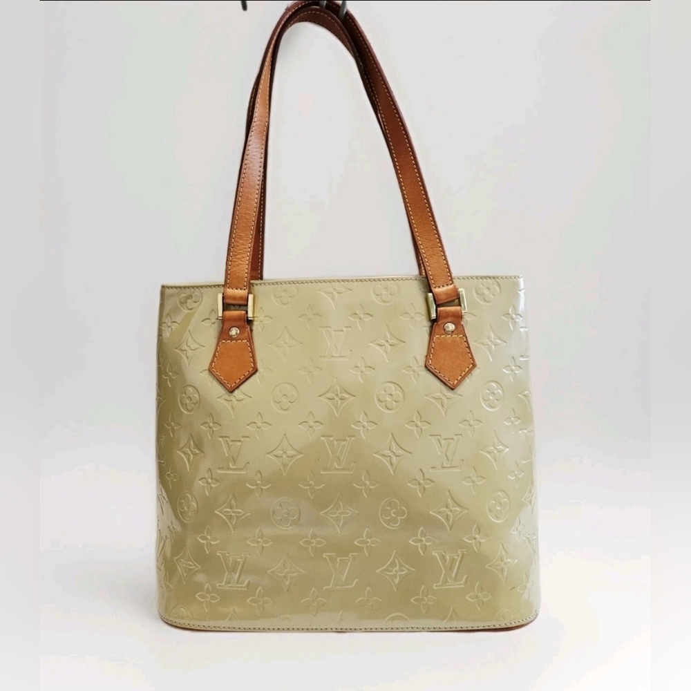 Louis Vuitton Monogram Vernis Houston Ivory Bag
